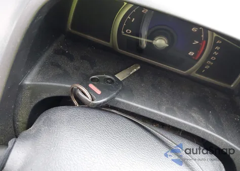 2010 Honda Civic Lx from USA, damaged, VIN 19XFA1F58AE055210